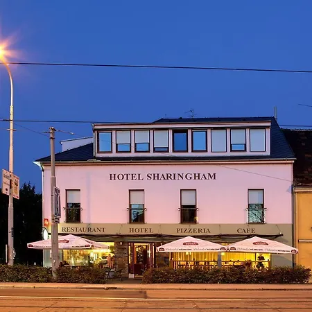 Sharingham 3* Brünn (Brno)