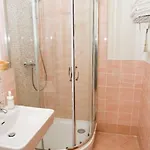 Hotel Sharingham