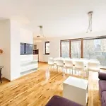 Hotel Sharingham 3*