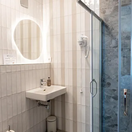 Hotel Sharingham Brno