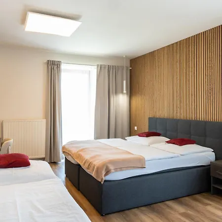 Hotel Sharingham