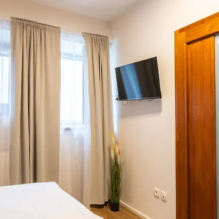Hotel Sharingham Brno